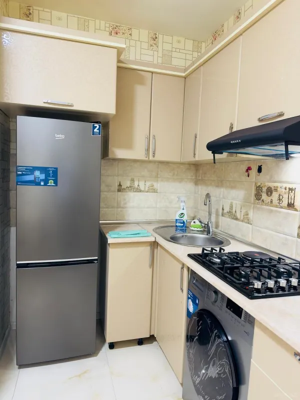 Kirayə verilir 3 otaqlı mənzil 105 m²