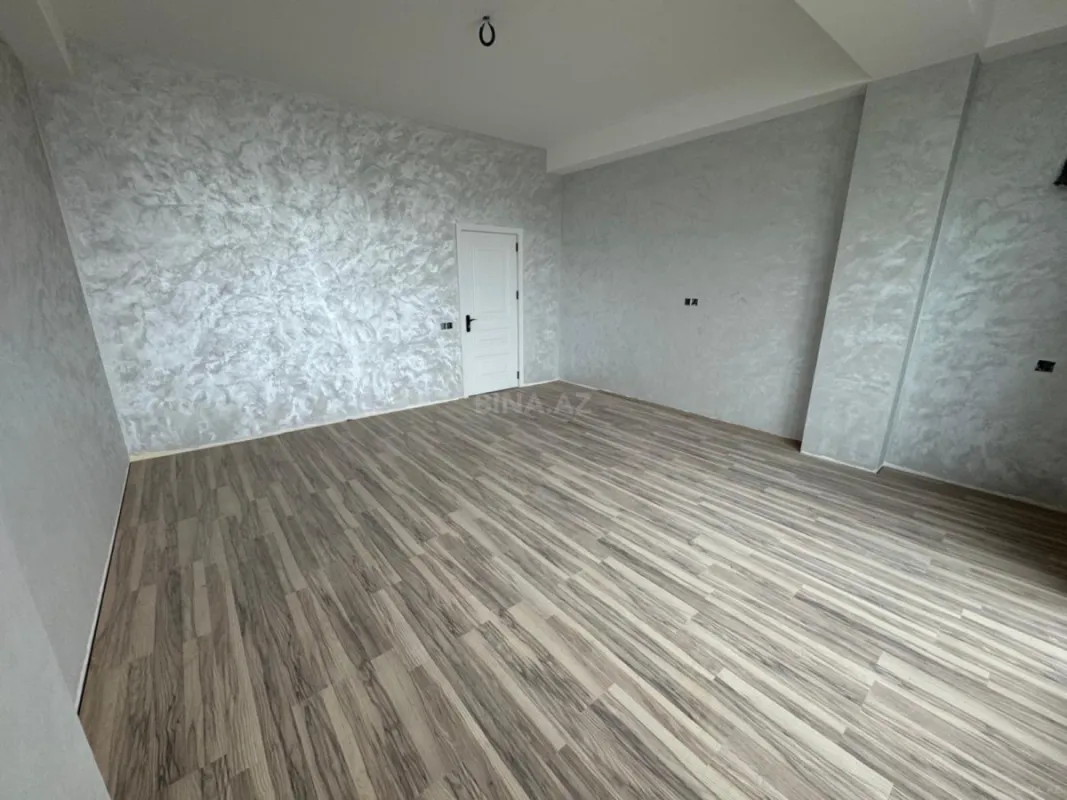 Satılır 3 otaqlı mənzil 101 m²