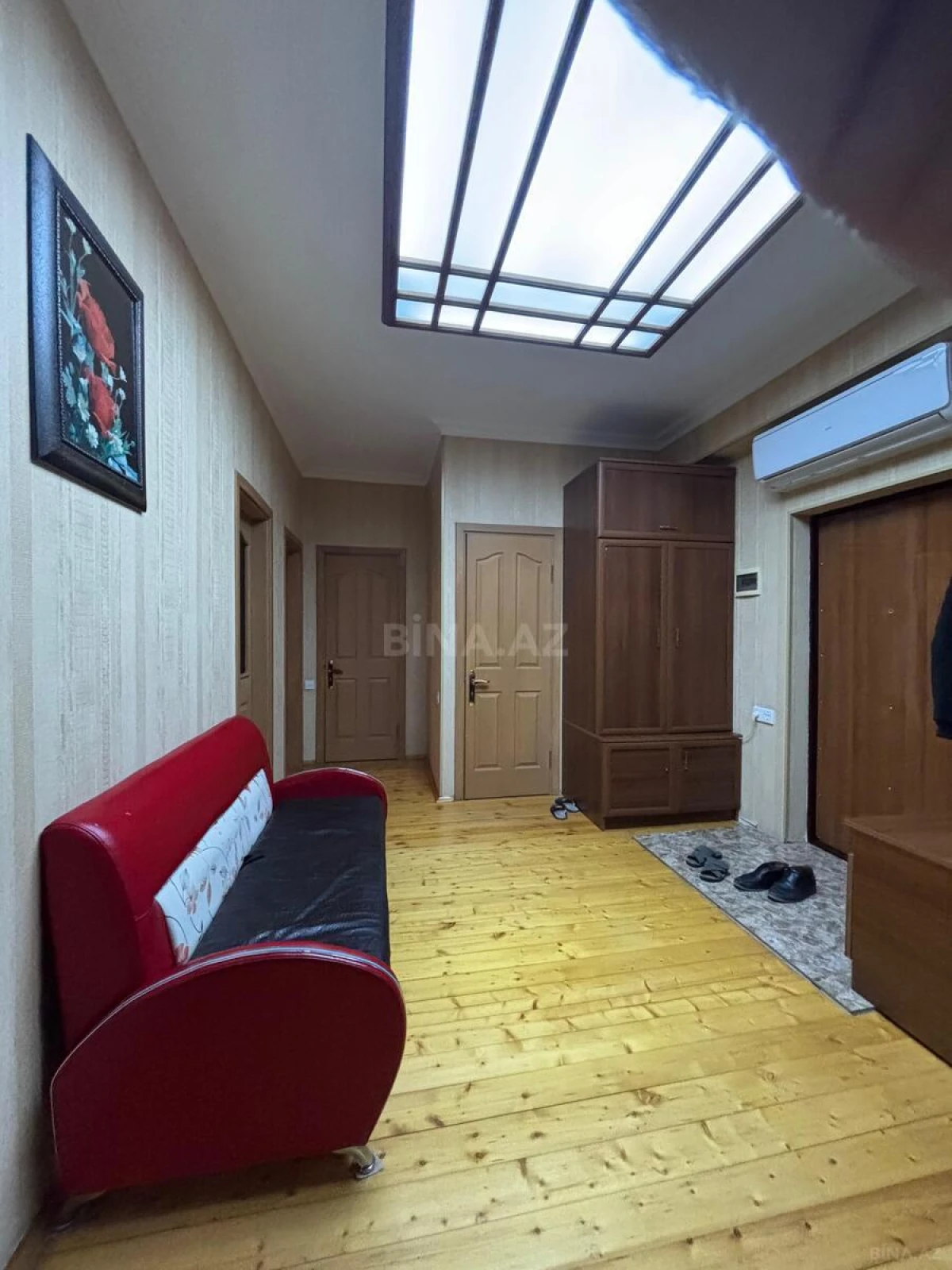 Satılır 3 otaqlı mənzil 120 m²