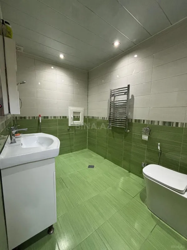 Satılır 3 otaqlı mənzil 120 m²