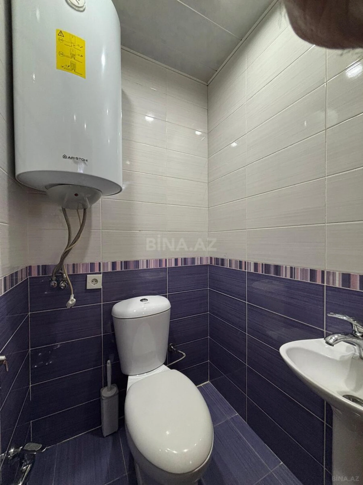 Satılır 3 otaqlı mənzil 120 m²