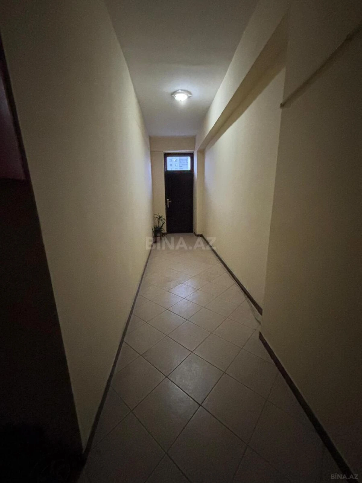Satılır 3 otaqlı mənzil 120 m²