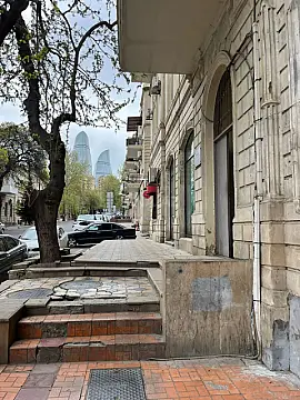 Kirayə verilir obyekt 35 m²