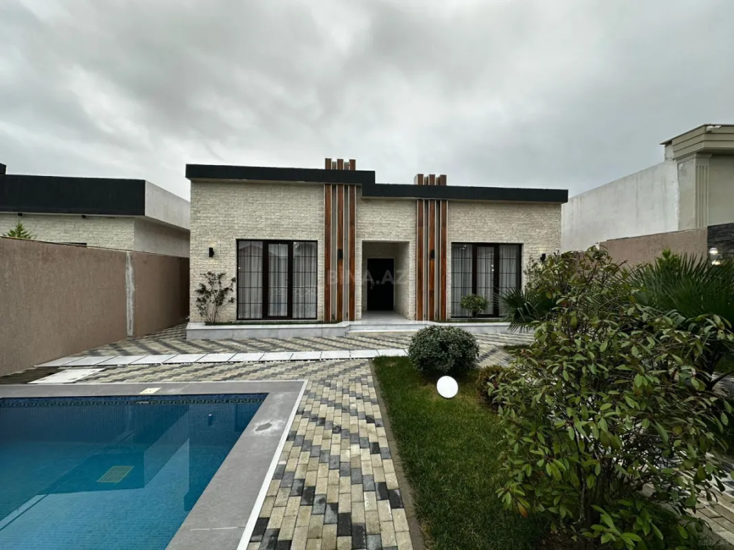 Satılır 4 otaqlı həyət evi 160 m²