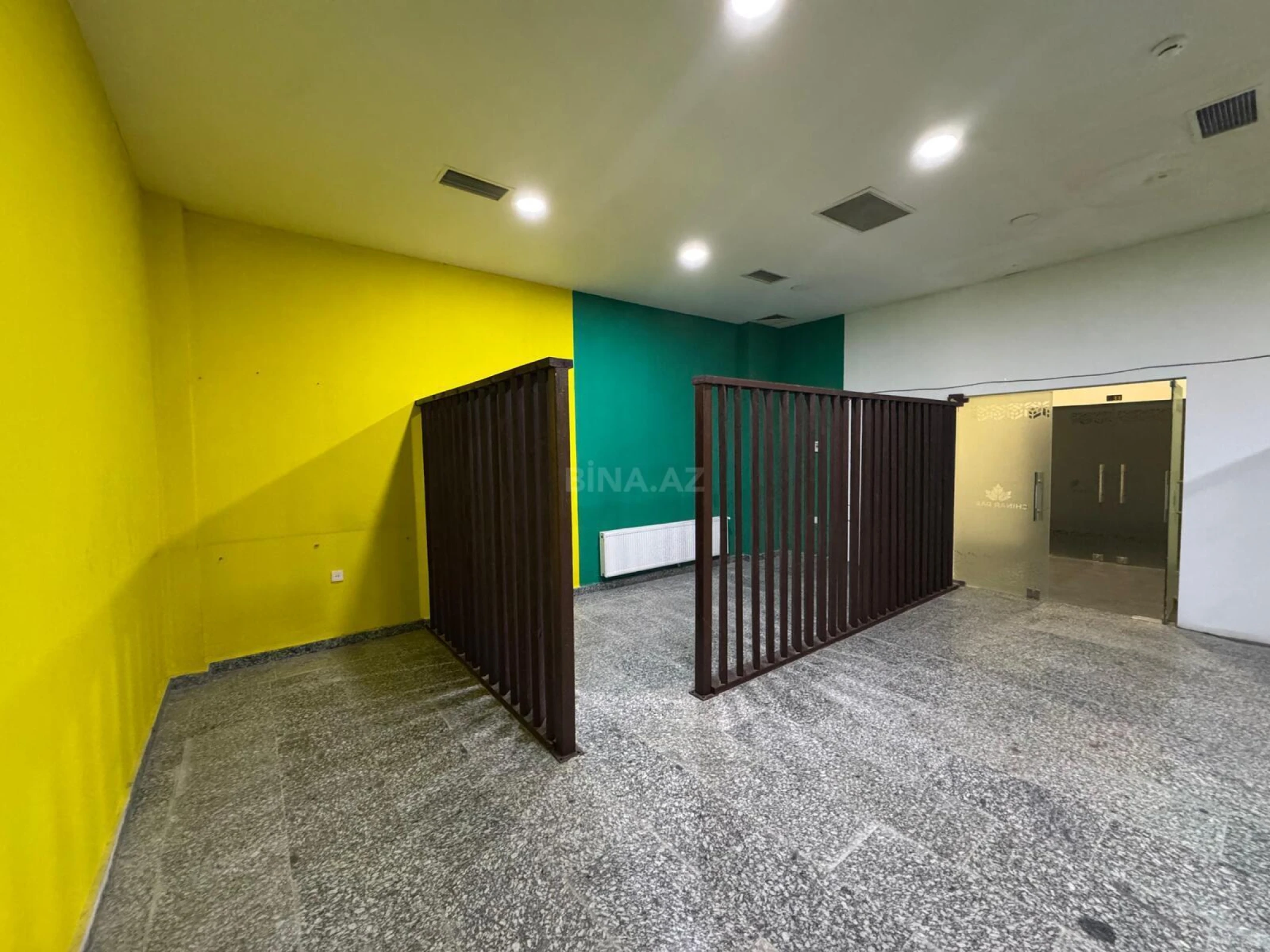 Kirayə verilir 1 otaqlı ofis 60 m²