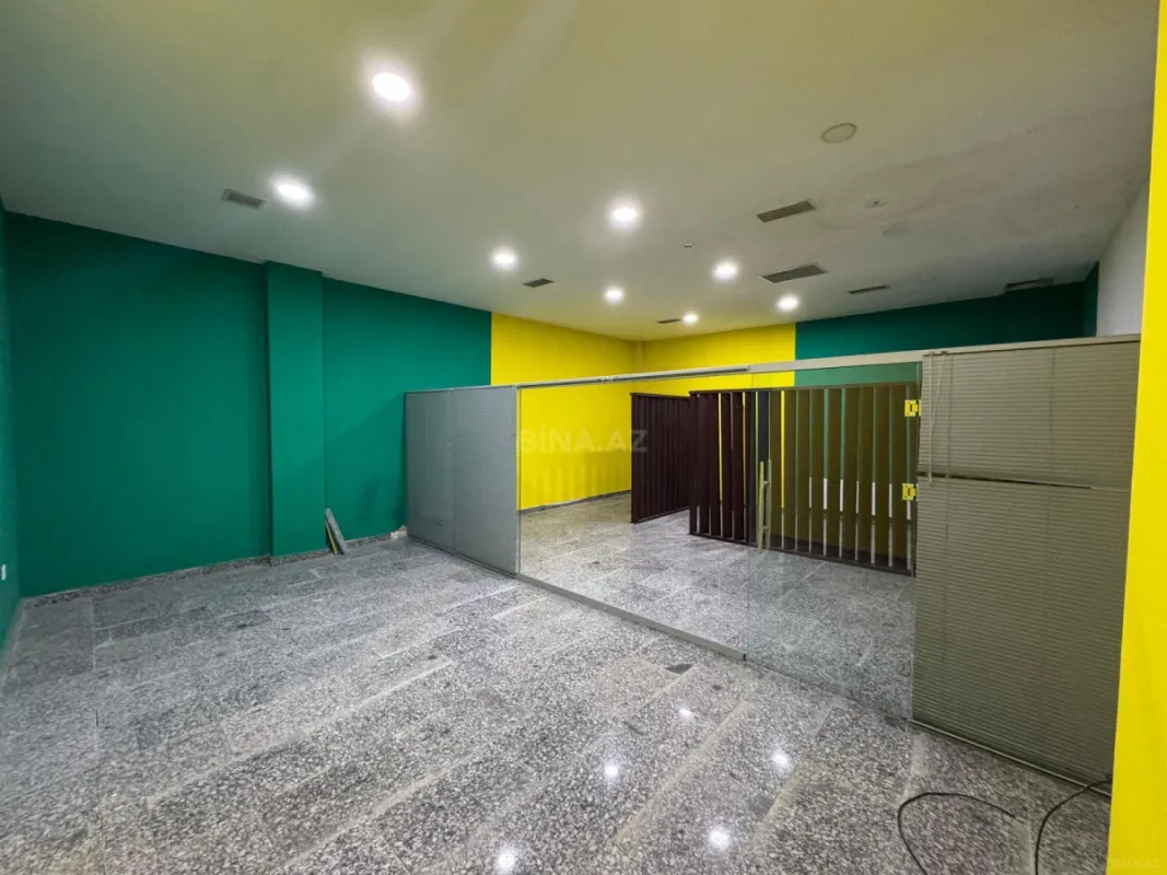 Kirayə verilir 1 otaqlı ofis 60 m²