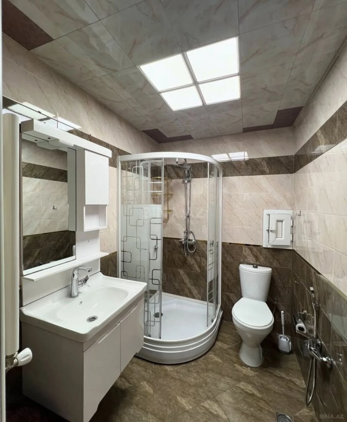 Satılır 2 otaqlı mənzil 55 m²