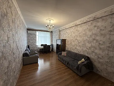 Satılır 2 otaqlı mənzil 76 m² — Bakı, Bülbülə 2 otaq 76.00 m²