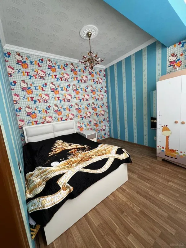 Satılır 3 otaqlı mənzil 98 m²