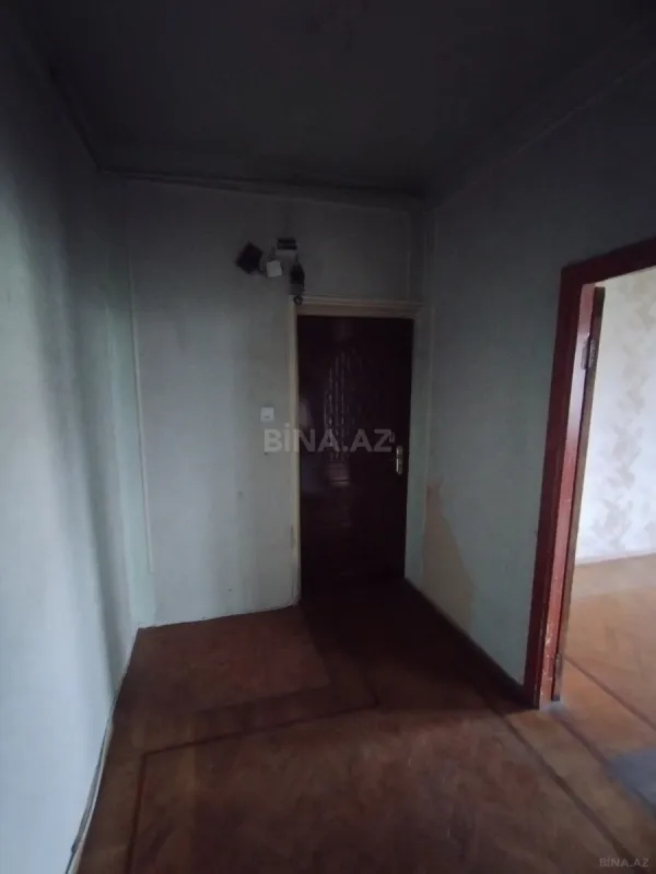 Kirayə verilir 4 otaqlı mənzil 120 m²