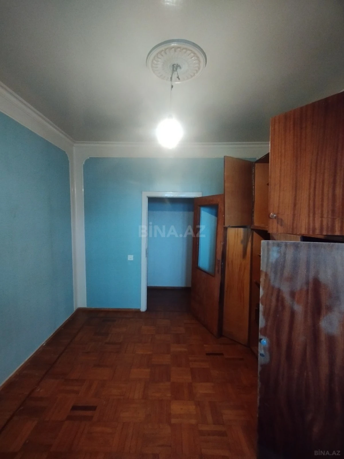 Kirayə verilir 4 otaqlı mənzil 120 m²