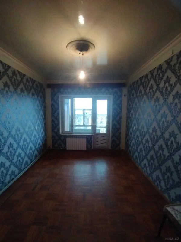 Kirayə verilir 4 otaqlı mənzil 120 m²