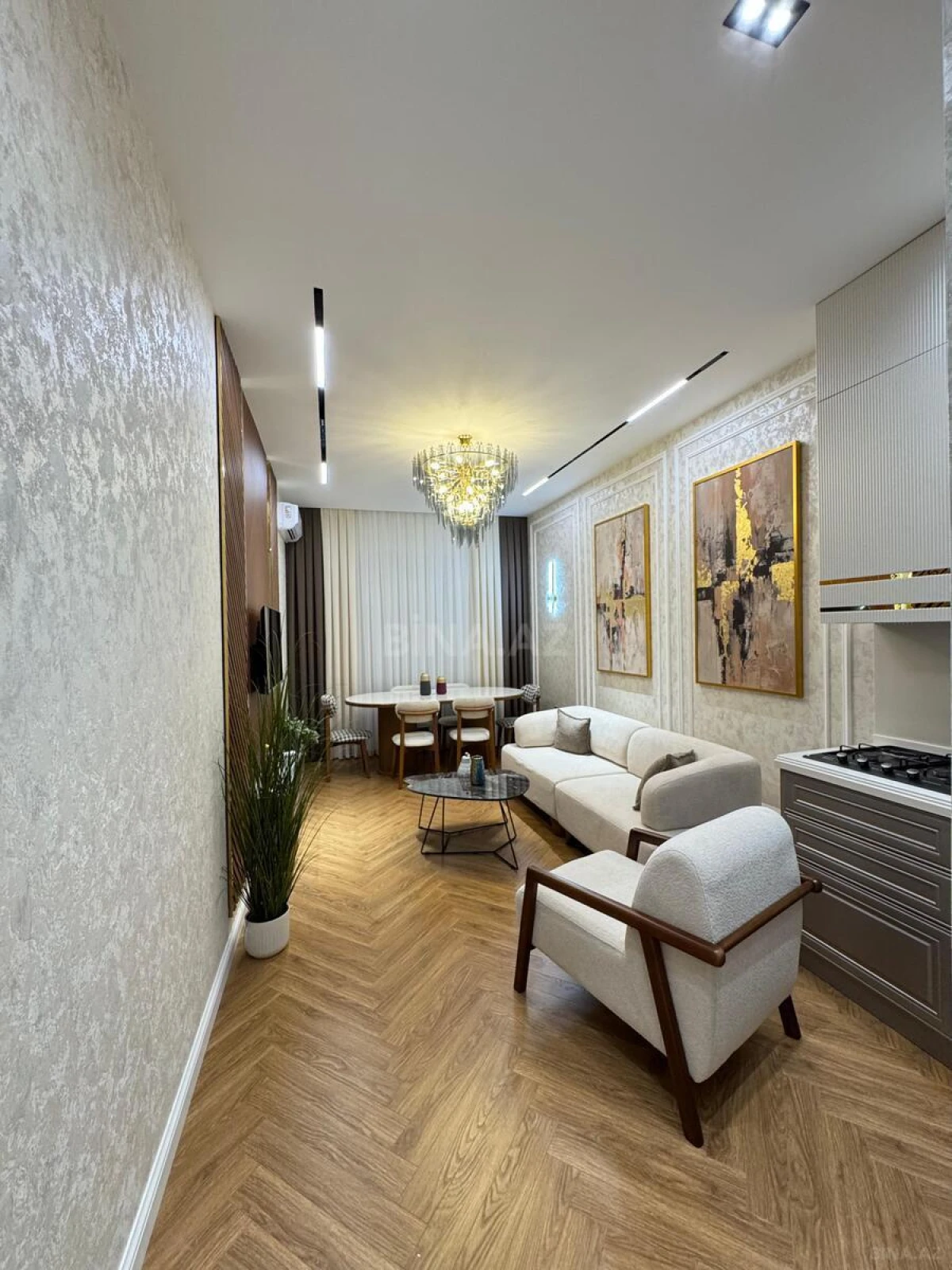 Satılır 2 otaqlı mənzil 45 m²
