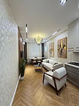Satılır 2 otaqlı mənzil 45 m²