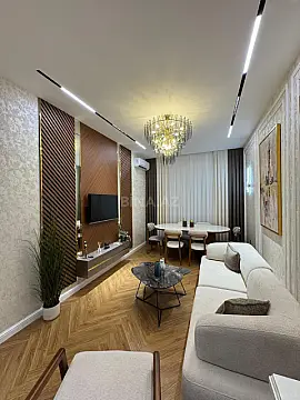 Satılır 2 otaqlı mənzil 45 m²
