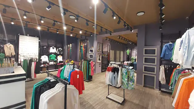 Satılır obyekt 56 m²