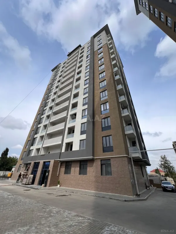 Satılır 3 otaqlı mənzil 112 m²