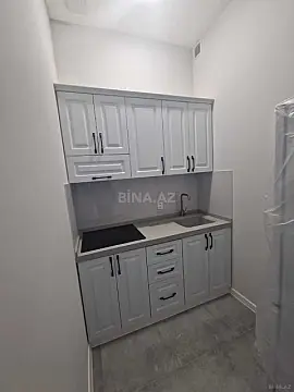 Kirayə verilir 4 otaqlı ofis 140 m²