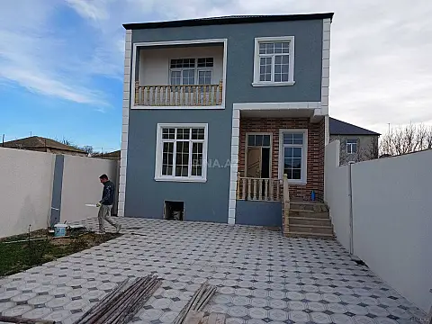 Satılır 4 otaqlı həyət evi 160 m² — Bakı, Saray 4 otaq 160.00 m²