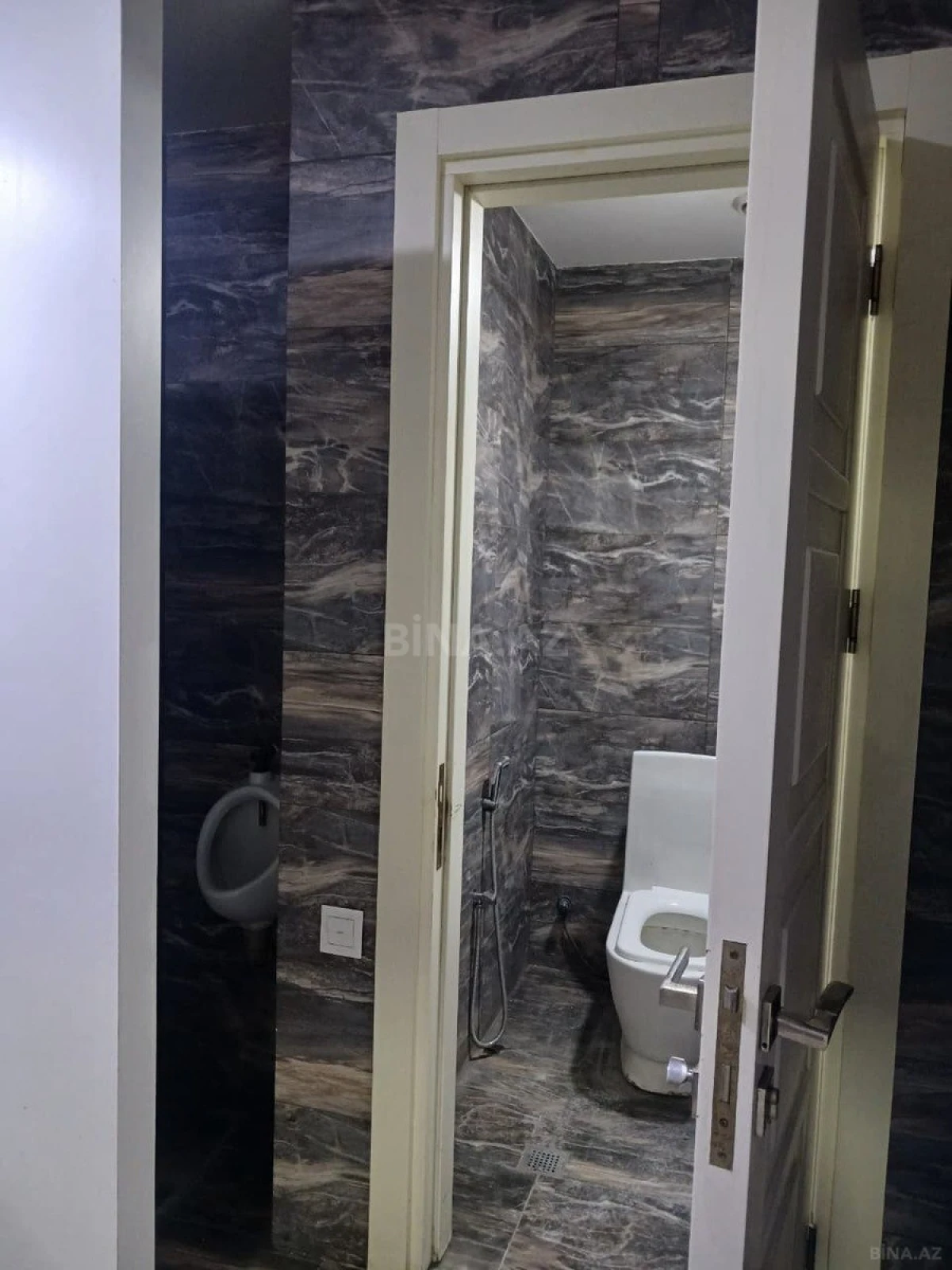 Kirayə verilir obyekt 432 m²