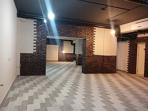 Kirayə verilir obyekt 432 m²