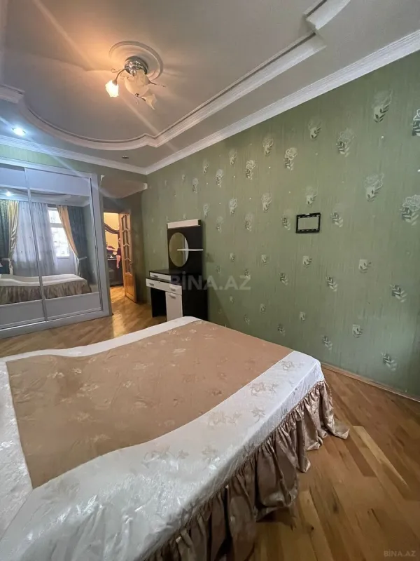 Kirayə verilir 3 otaqlı mənzil 120 m²