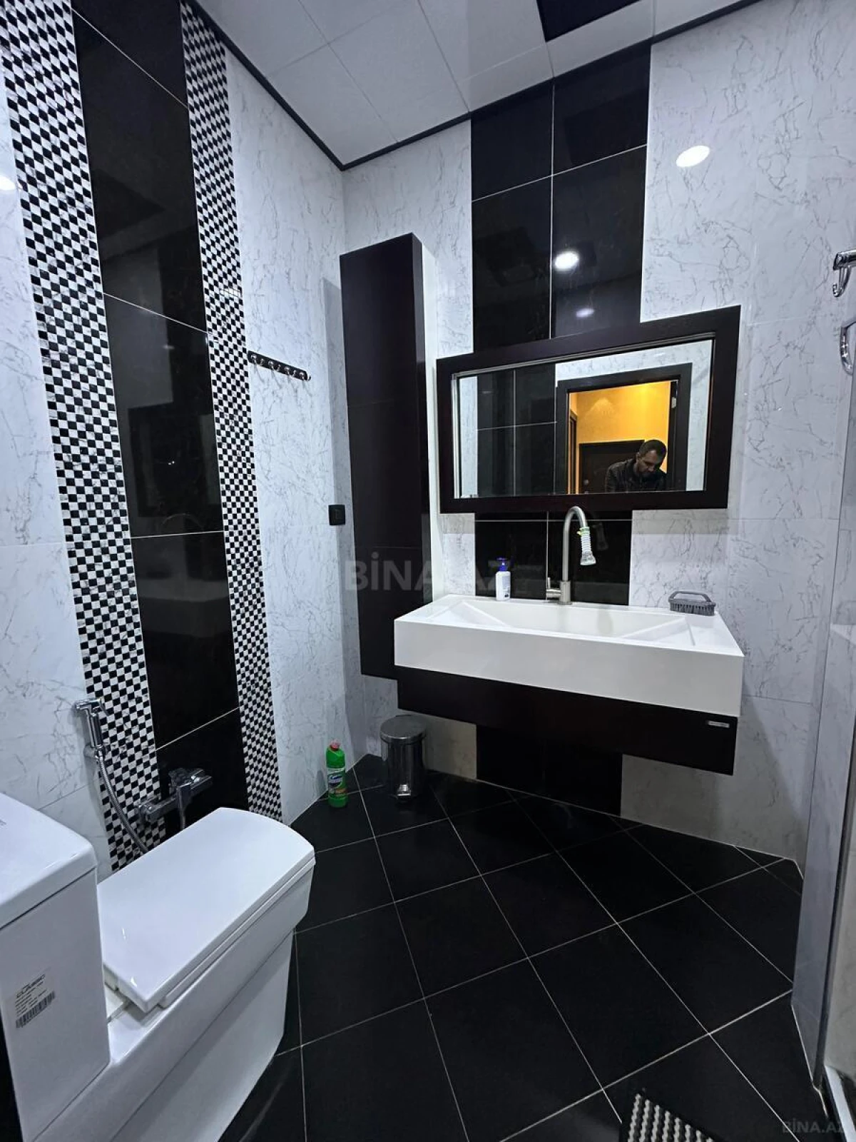 Satılır 3 otaqlı mənzil 120 m²