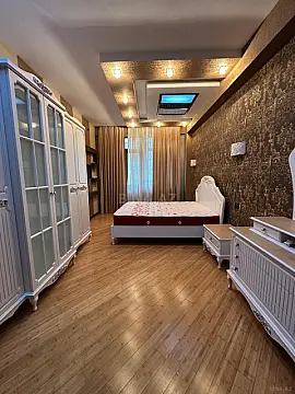 Satılır 3 otaqlı mənzil 120 m²