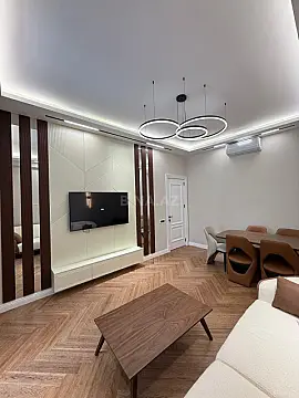 Satılır 2 otaqlı mənzil 68 m²
