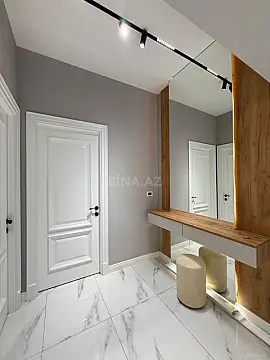 Satılır 2 otaqlı mənzil 68 m²