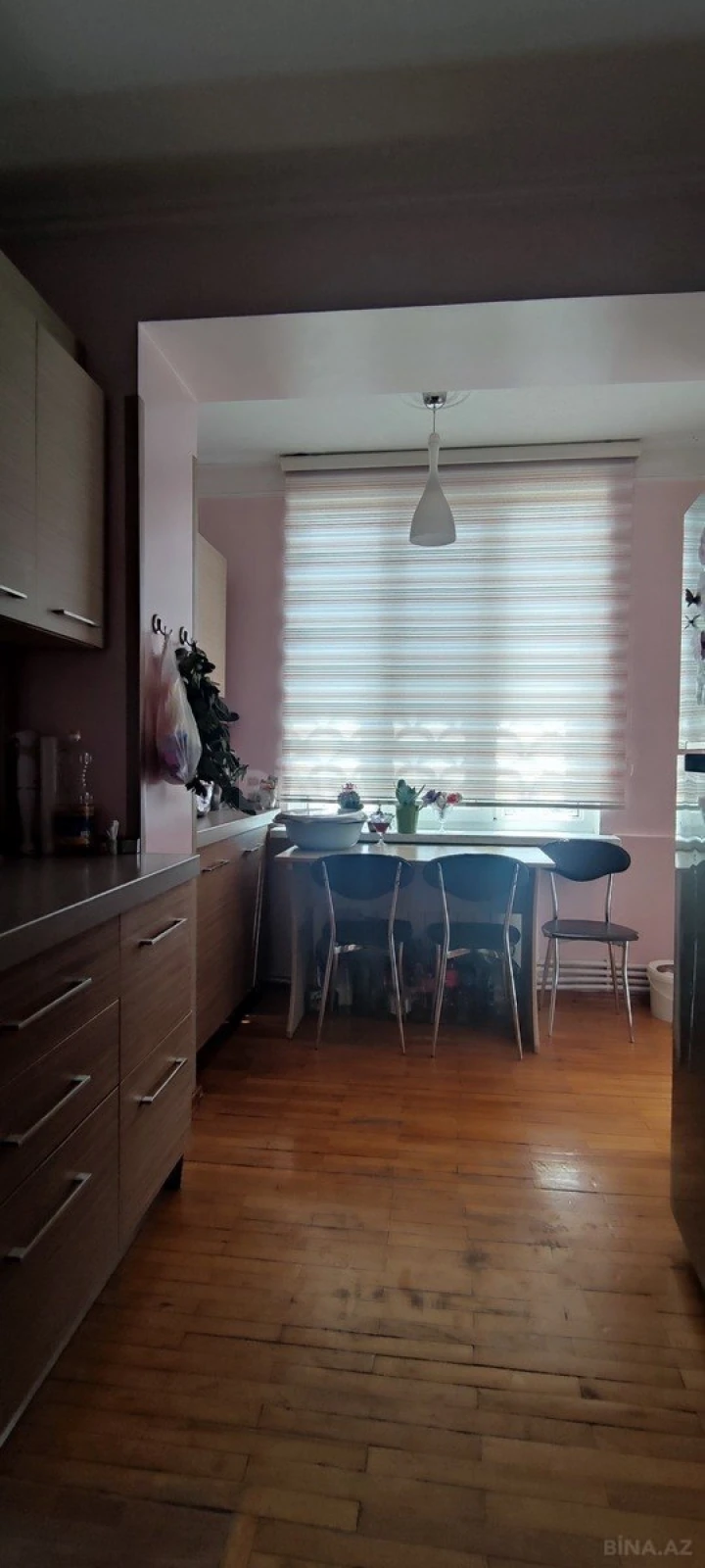 Satılır 4 otaqlı mənzil 100 m²