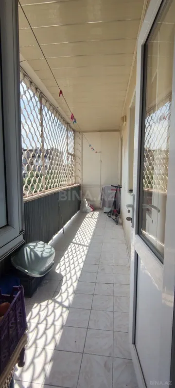 Satılır 4 otaqlı mənzil 100 m²