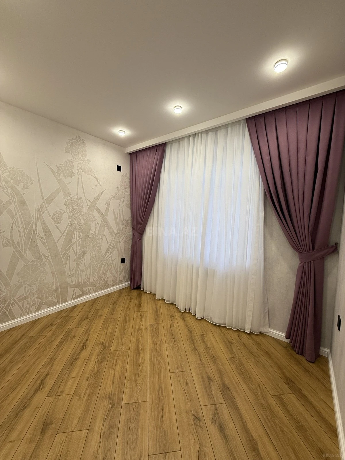Satılır 3 otaqlı mənzil 70 m²
