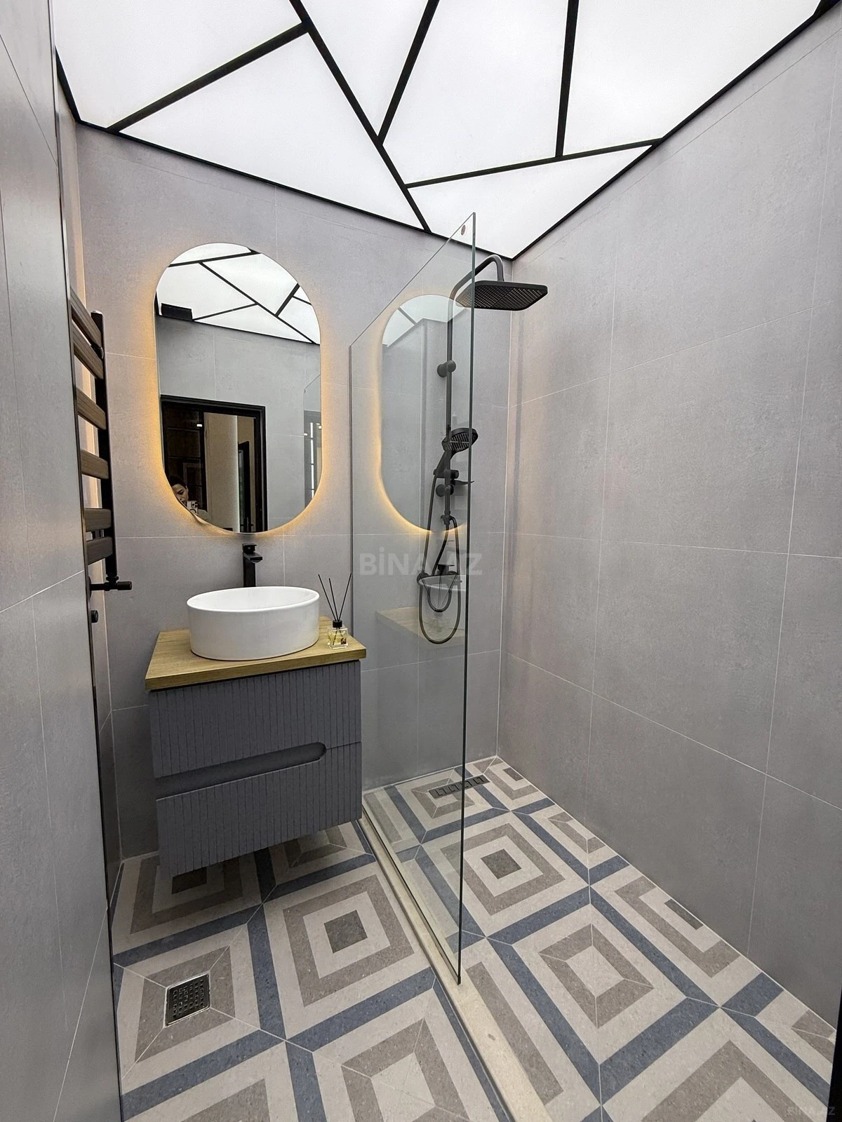 Satılır 3 otaqlı mənzil 70 m²