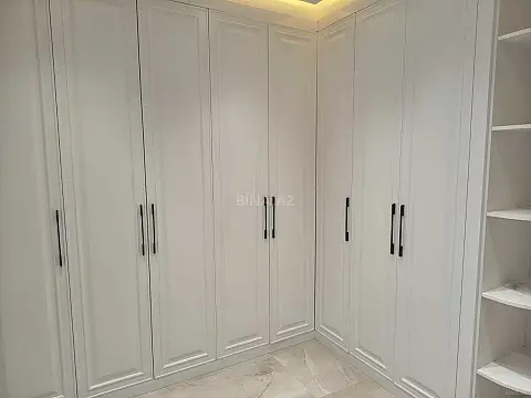 Kirayə verilir 2 otaqlı mənzil 90 m²