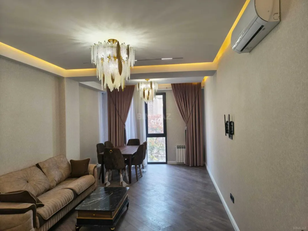 Kirayə verilir 2 otaqlı mənzil 90 m²