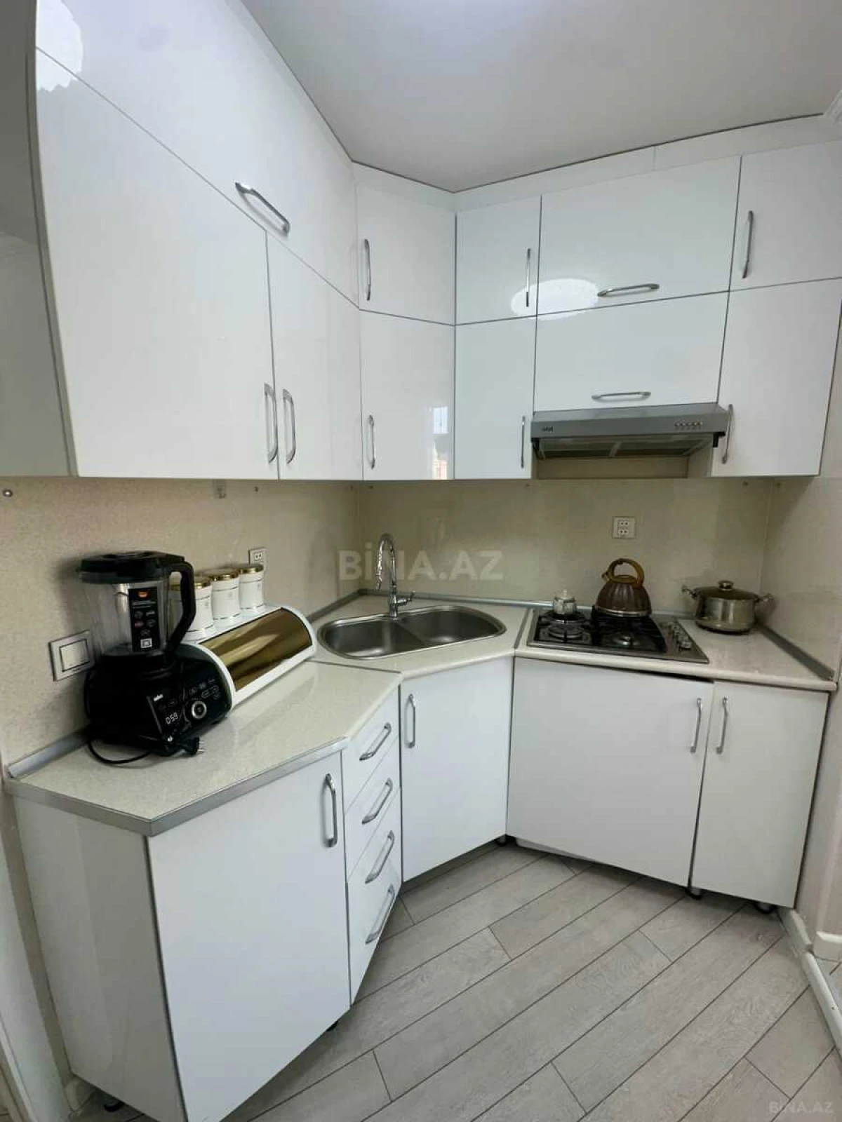 Satılır 3 otaqlı mənzil 80 m²