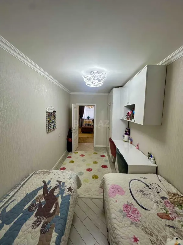Satılır 3 otaqlı mənzil 80 m²