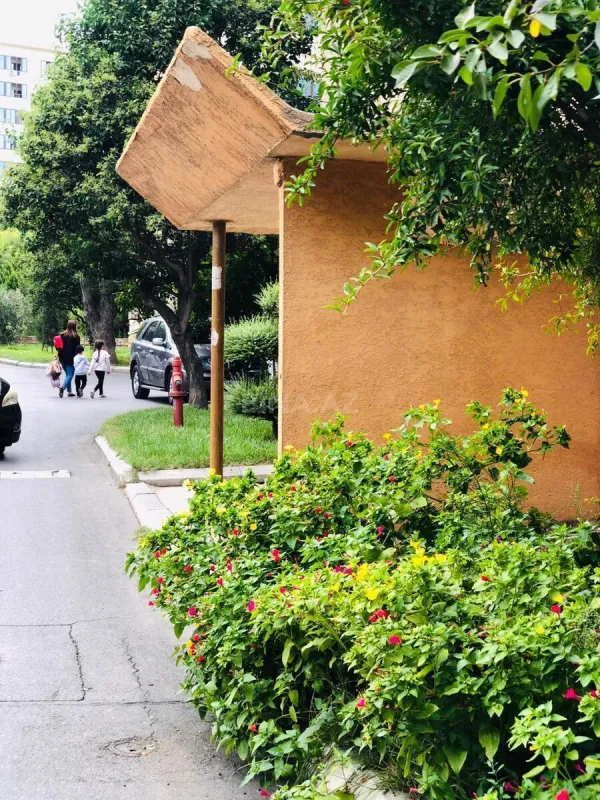 Satılır 2 otaqlı mənzil 70 m²