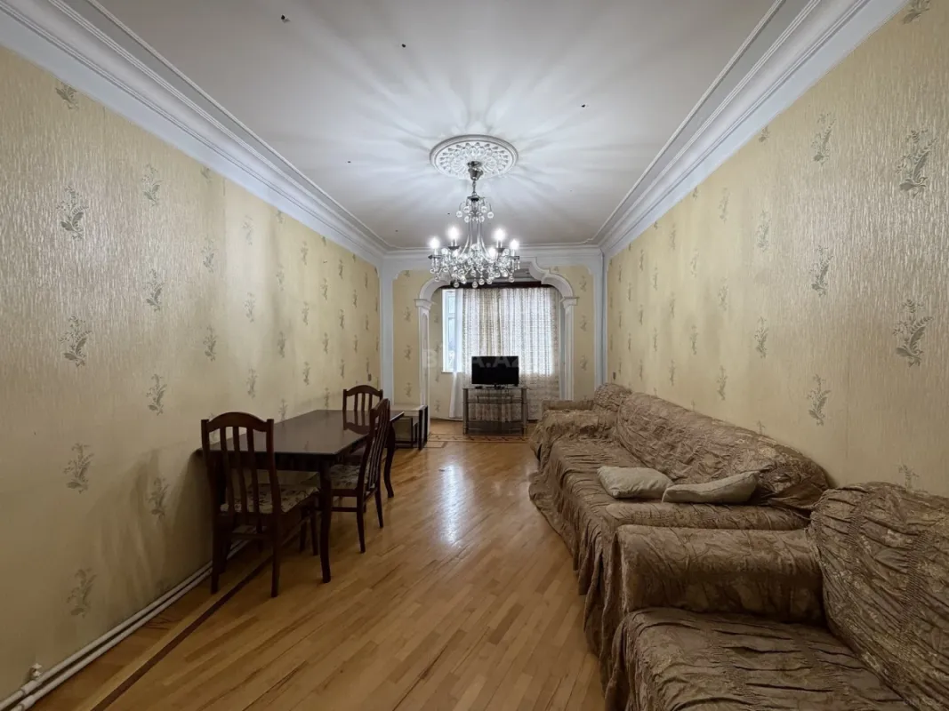 Satılır 3 otaqlı mənzil 85 m²