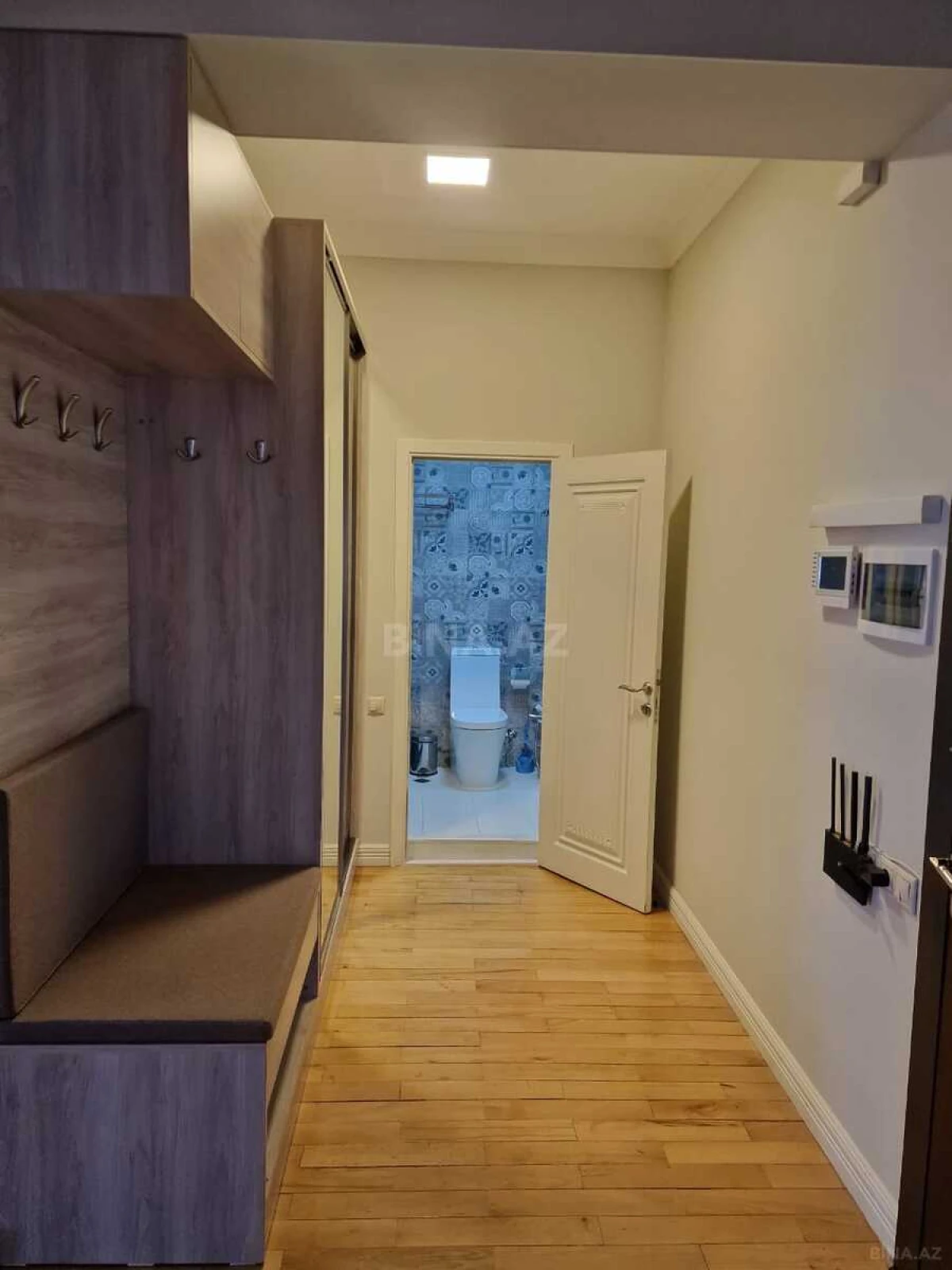 Kirayə verilir 3 otaqlı mənzil 150 m²