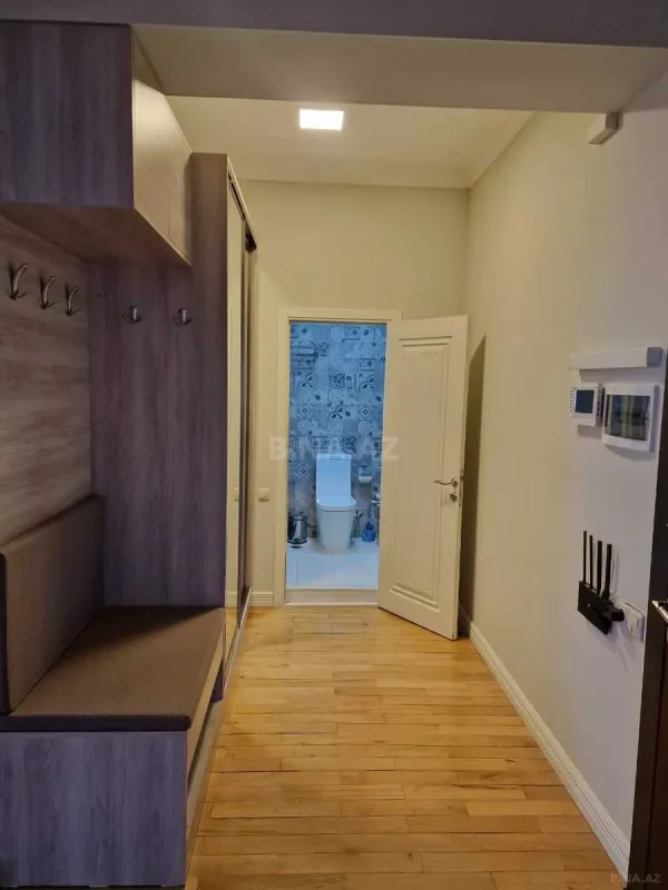 Kirayə verilir 3 otaqlı mənzil 150 m²