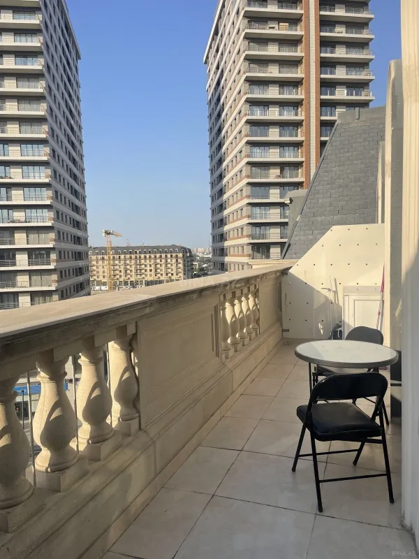 Satılır 1 otaqlı mənzil 45 m²