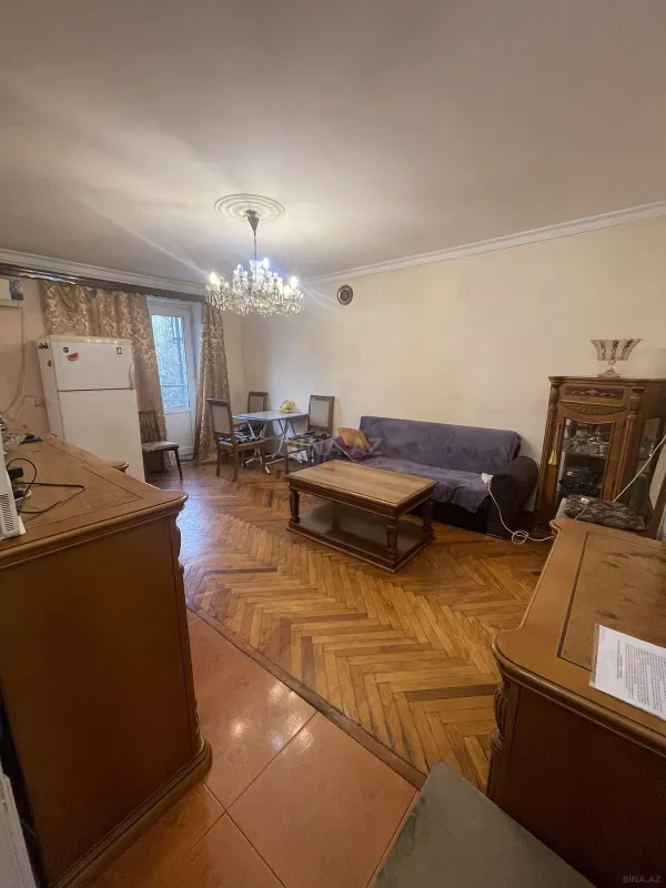 Satılır 3 otaqlı mənzil 70 m²