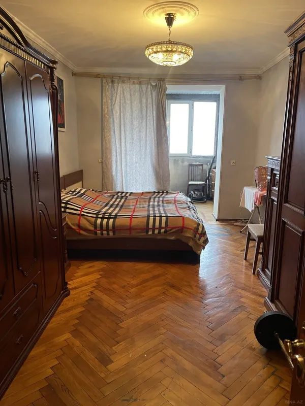 Satılır 3 otaqlı mənzil 70 m²