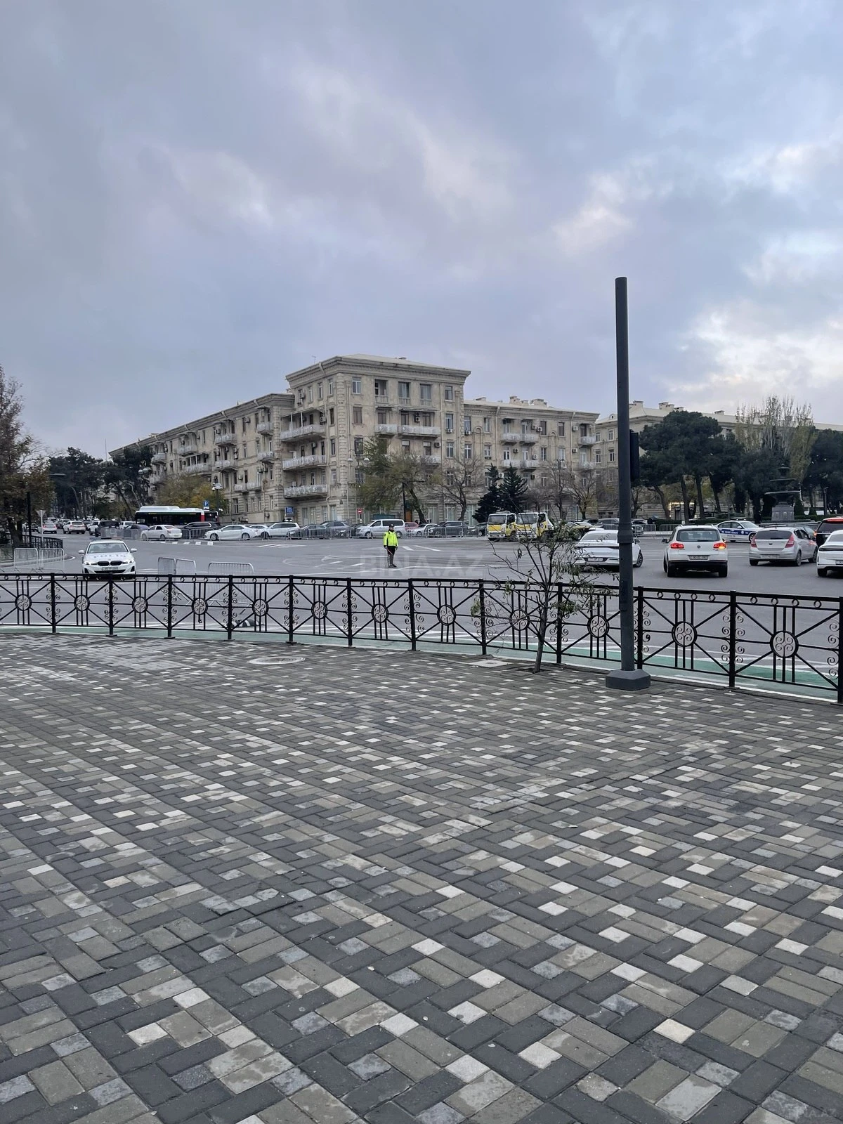 Satılır 3 otaqlı mənzil 70 m²