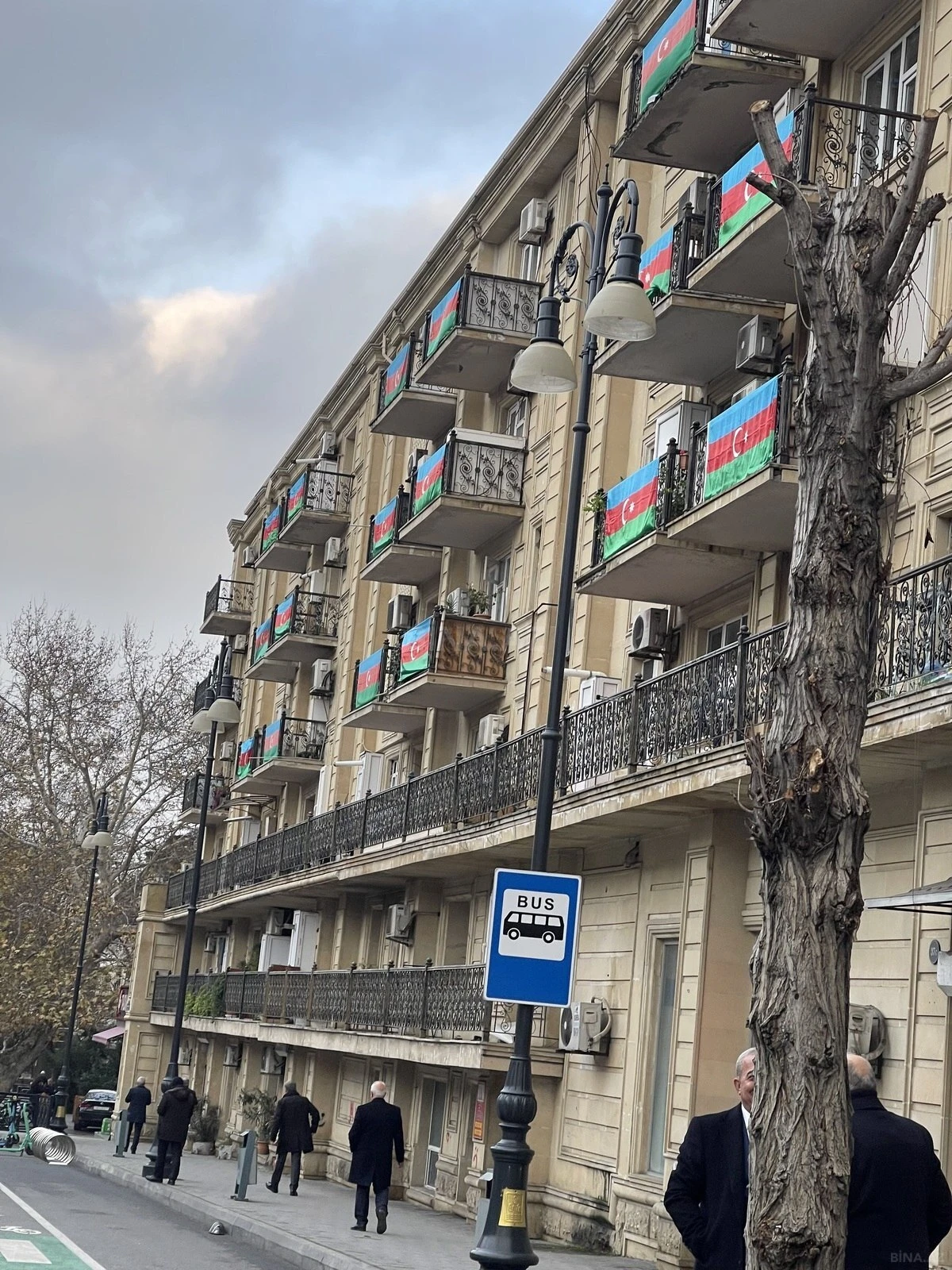 Satılır 3 otaqlı mənzil 70 m²