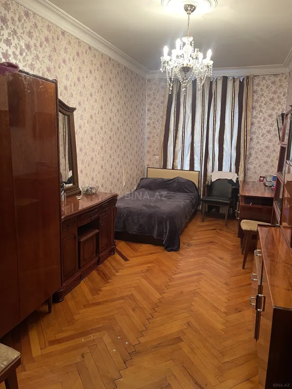 Satılır 3 otaqlı mənzil 70 m²