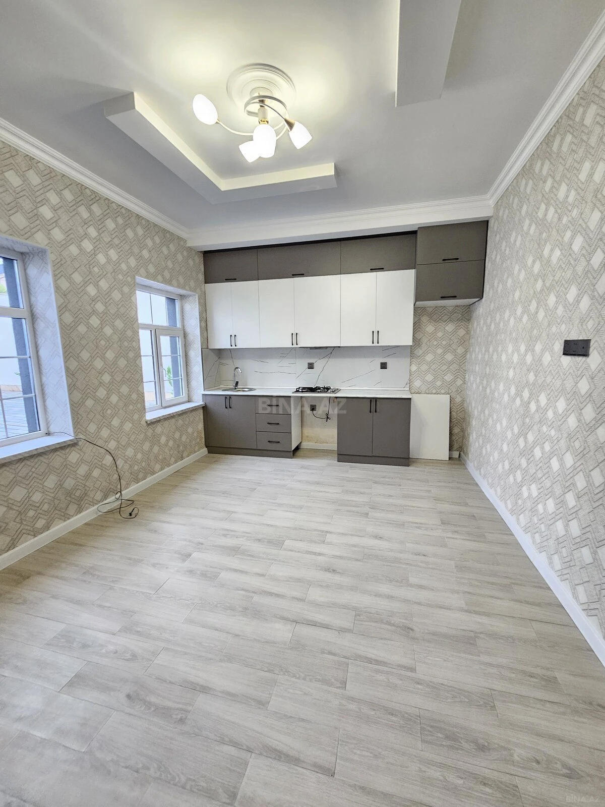 Satılır 4 otaqlı həyət evi 170 m²