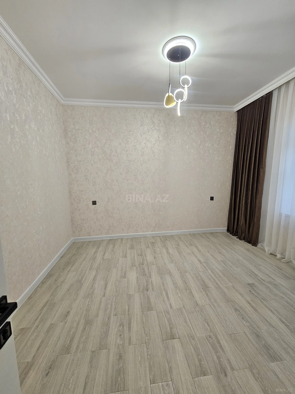 Satılır 4 otaqlı həyət evi 170 m²
